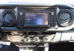 2017 Toyota Tacoma - Image 33