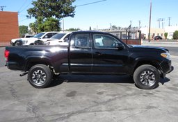 2017 Toyota Tacoma - Image 11