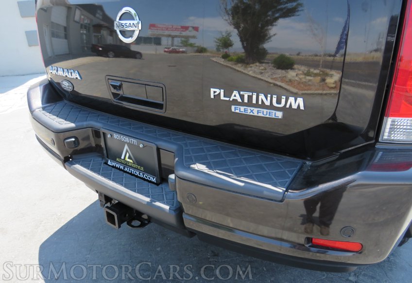 2015 Nissan Armada - Image 17