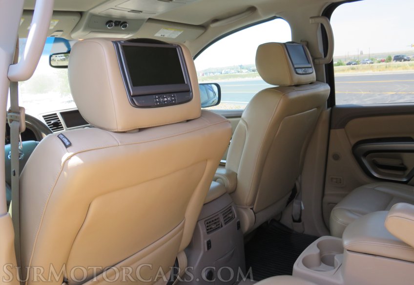 2015 Nissan Armada - Image 35