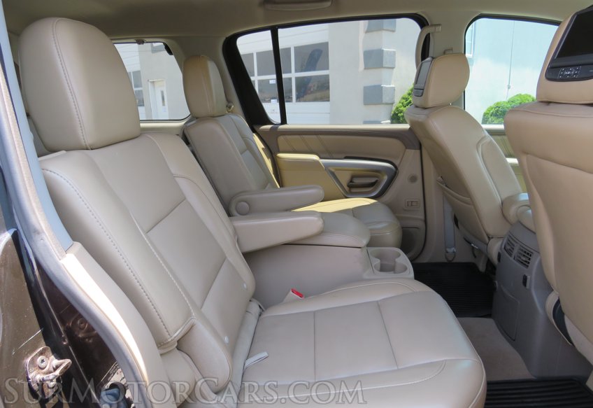 2015 Nissan Armada - Image 31