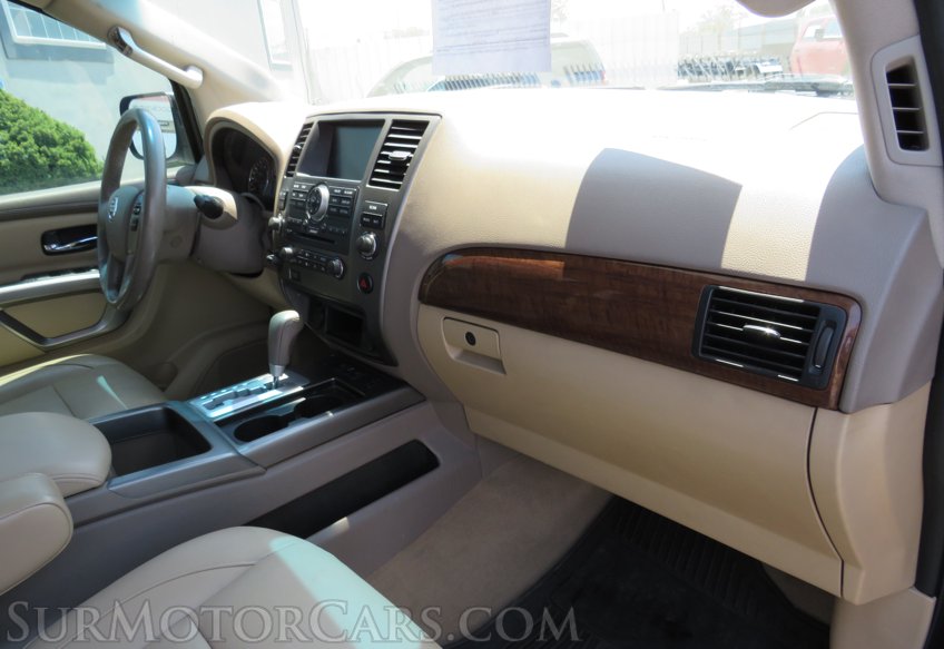 2015 Nissan Armada - Image 27