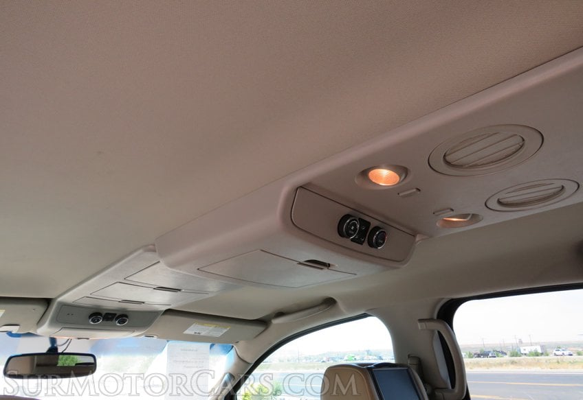 2015 Nissan Armada - Image 56