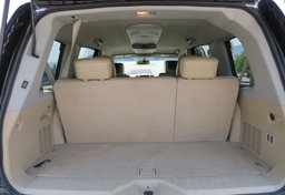 2015 Nissan Armada - Image 37