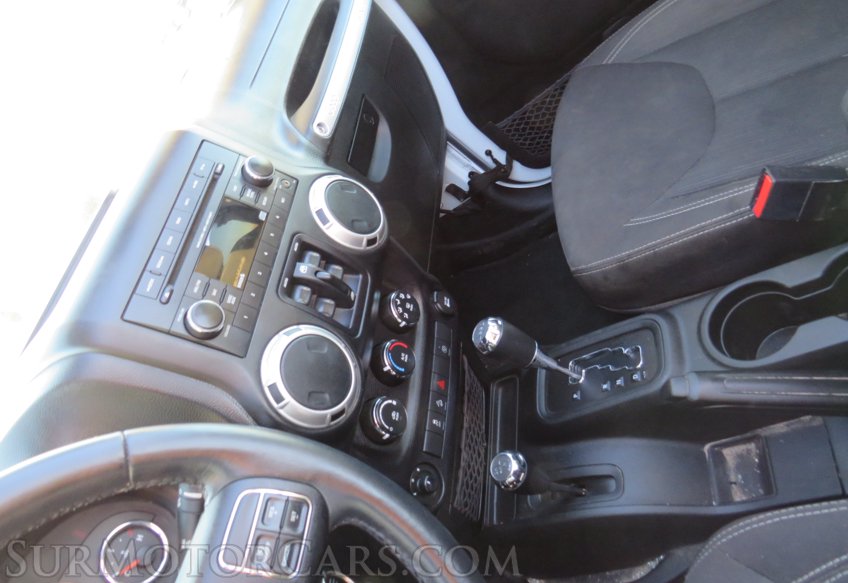 2017 Jeep Wrangler Unlimited - Image 27