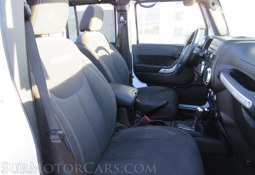 2017 Jeep Wrangler Unlimited - Image 16