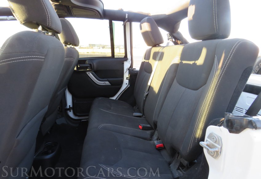 2017 Jeep Wrangler Unlimited - Image 21