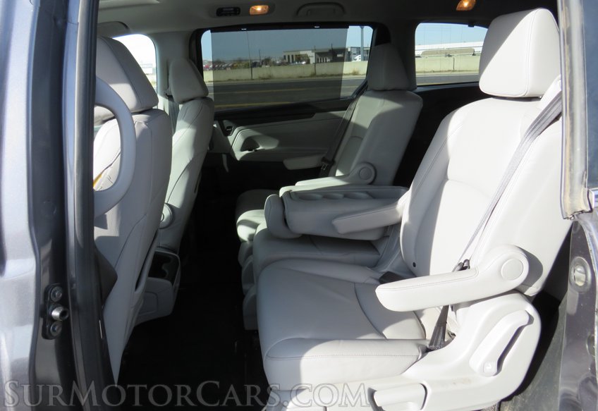 2024 Honda Odyssey - Image 40