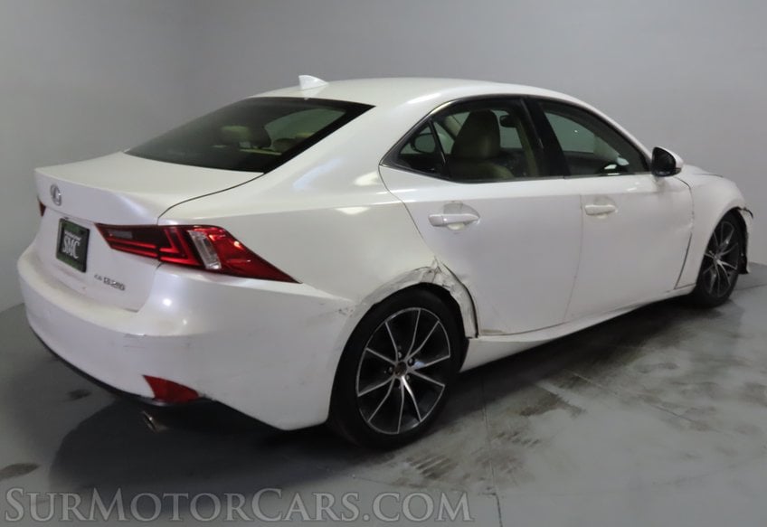2015 Lexus IS 250 AWD - Image 7