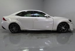 2015 Lexus IS 250 AWD - Image 9