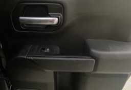 2020 Chevrolet Silverado 1500 - Image 30