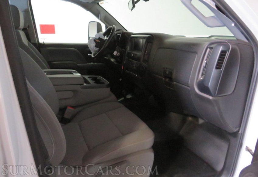 2018 Chevrolet Silverado 2500HD - Image 29