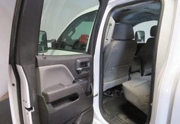 2018 Chevrolet Silverado 2500HD - Image 22