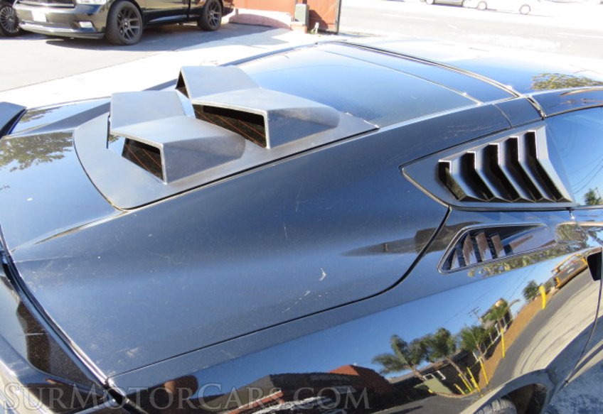 2017 Chevrolet Corvette - Image 13