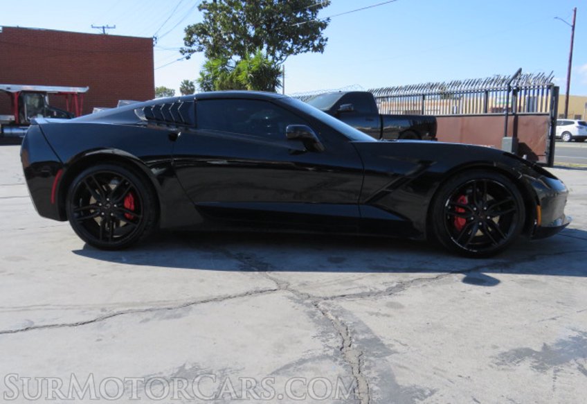 2017 Chevrolet Corvette - Image 6