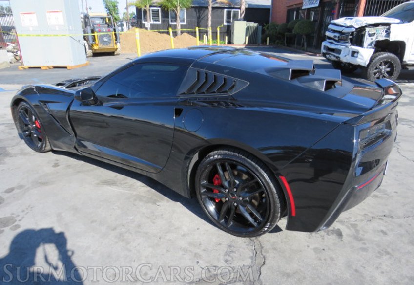 2017 Chevrolet Corvette - Image 10