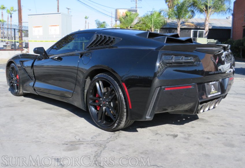 2017 Chevrolet Corvette - Image 8