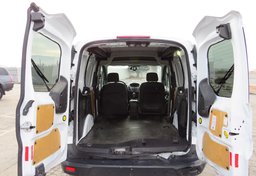 2017 Ford Transit Connect Van - Image 23