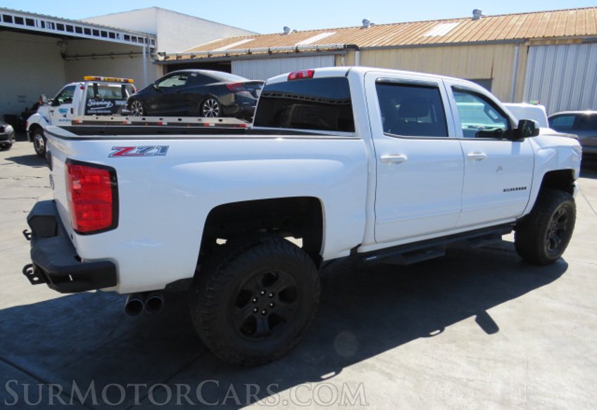 2017 Chevrolet Silverado 1500 - Image 10