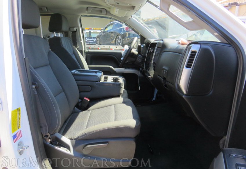 2017 Chevrolet Silverado 1500 - Image 25