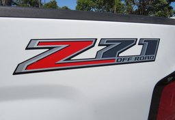 2017 Chevrolet Silverado 1500 - Image 20