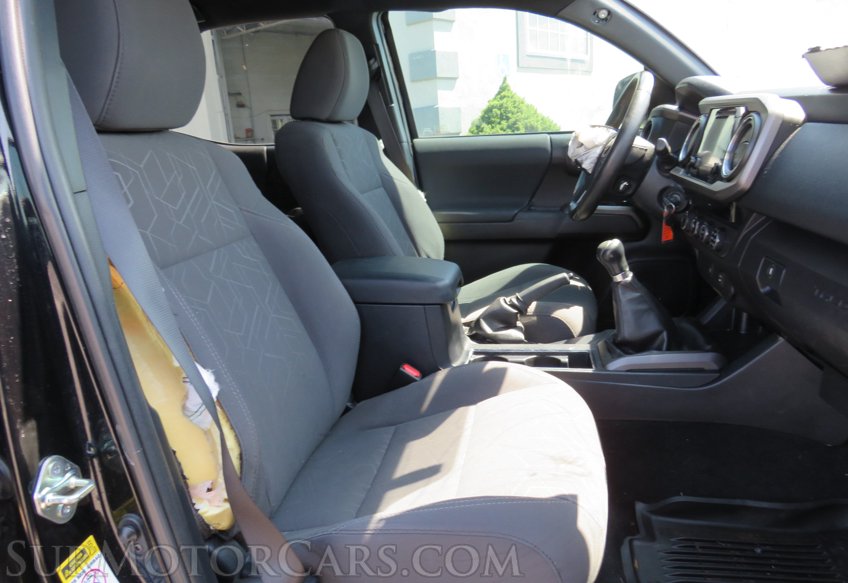 2017 Toyota Tacoma - Image 39