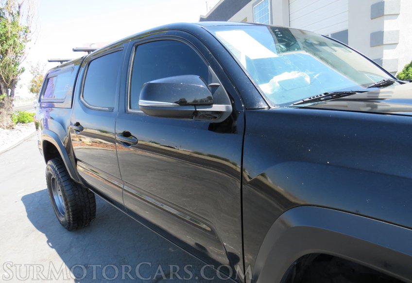 2017 Toyota Tacoma - Image 13