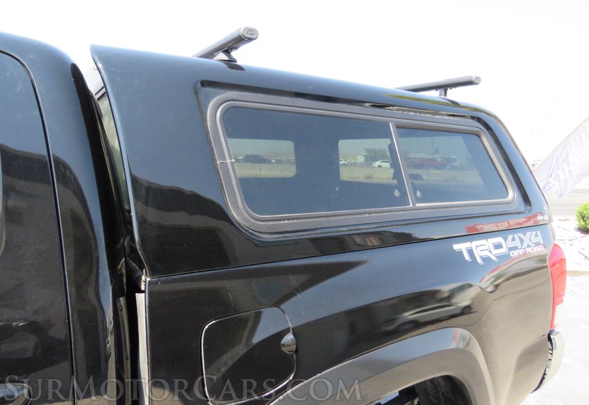 2017 Toyota Tacoma - Image 19