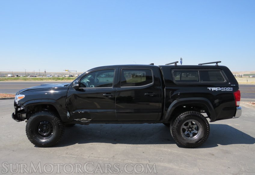 2017 Toyota Tacoma - Image 10