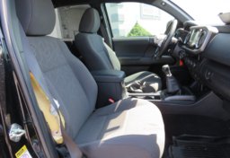 2017 Toyota Tacoma - Image 39