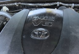 2017 Toyota Tacoma - Image 66