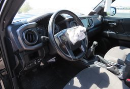 2017 Toyota Tacoma - Image 36