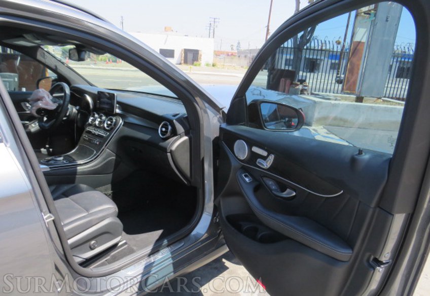 2018 Mercedes-Benz GLC - Image 21