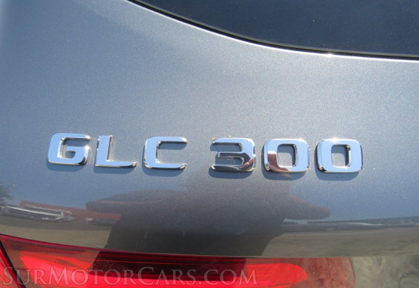 2018 Mercedes-Benz GLC - Image 19