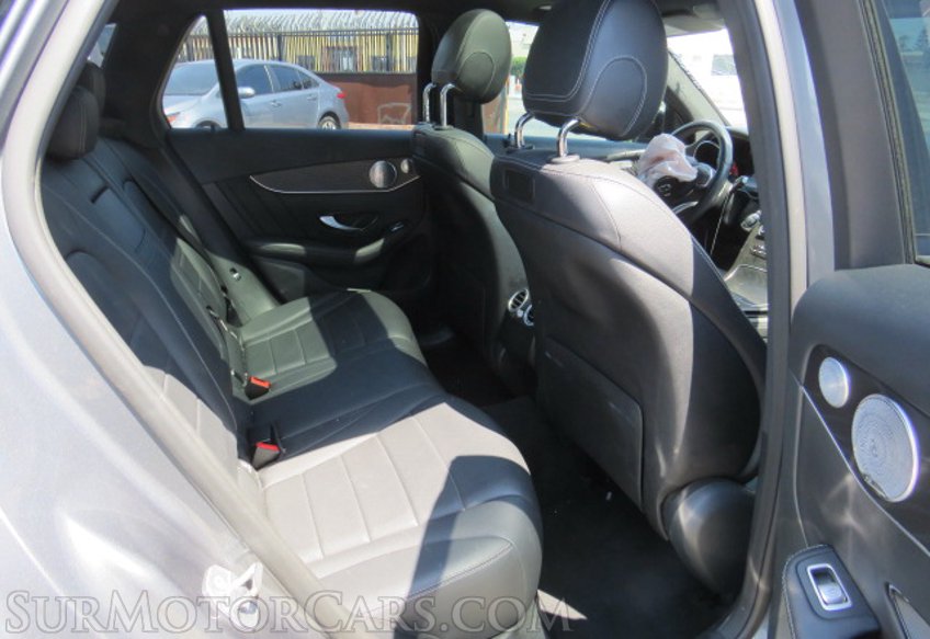 2018 Mercedes-Benz GLC - Image 31