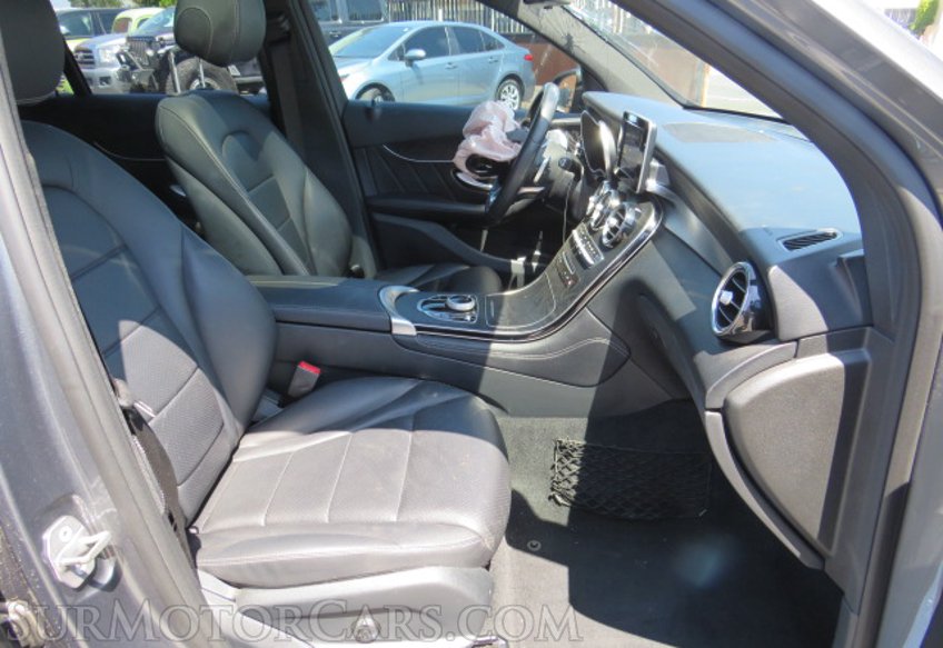 2018 Mercedes-Benz GLC - Image 25