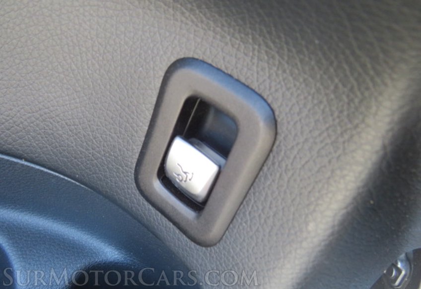 2018 Mercedes-Benz GLC - Image 40