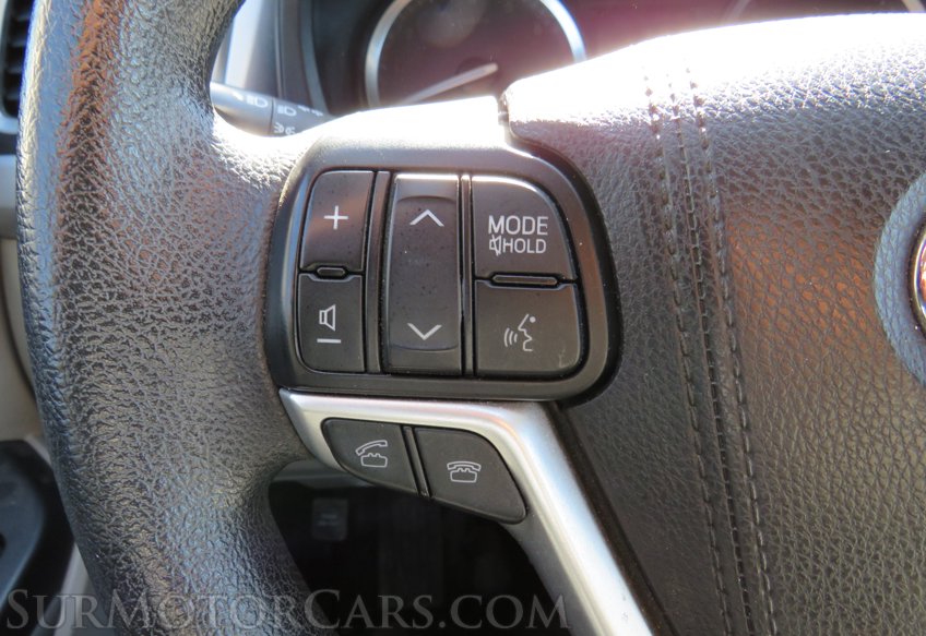 2015 Toyota Highlander - Image 36