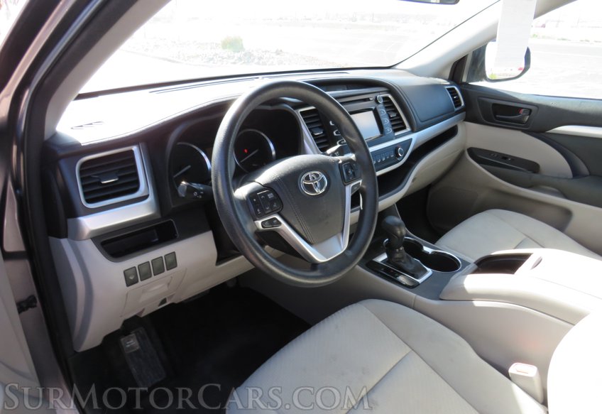 2015 Toyota Highlander - Image 26