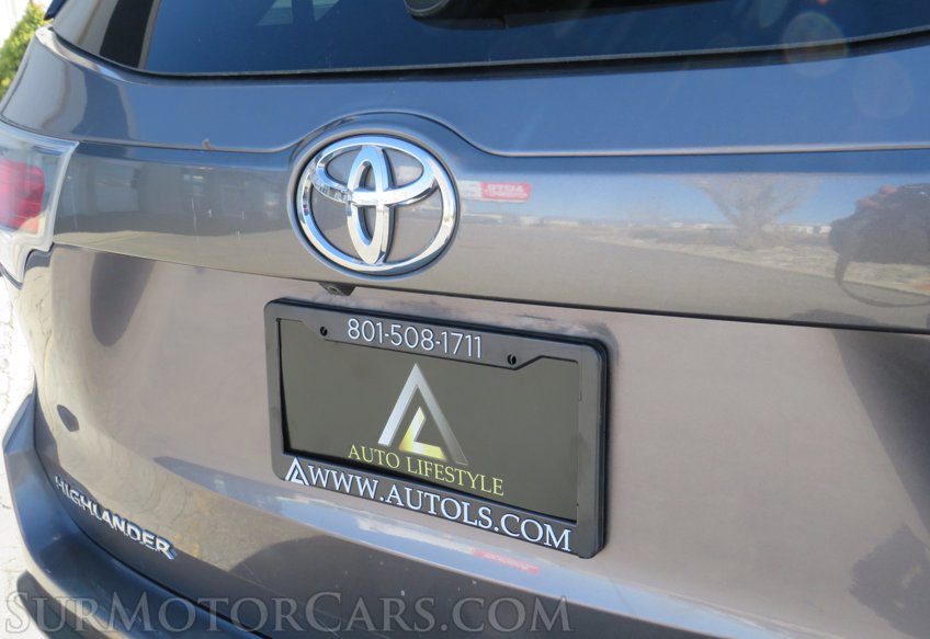 2015 Toyota Highlander - Image 19