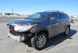 2015 Toyota Highlander - Image 3
