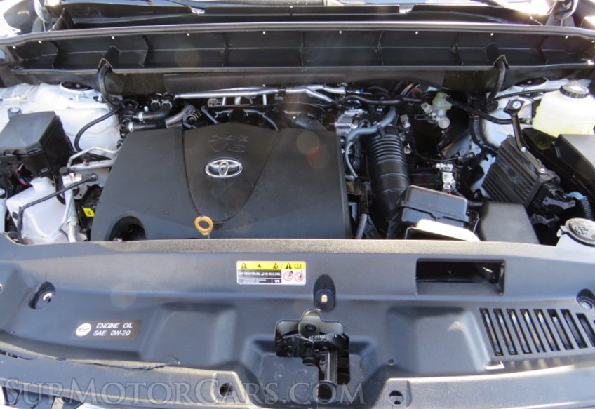 2021 Toyota Highlander - Image 57