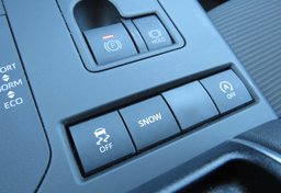 2021 Toyota Highlander - Image 42