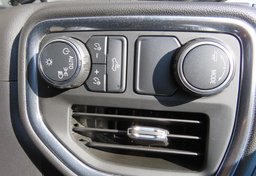 2021 Chevrolet Silverado 1500 - Image 39