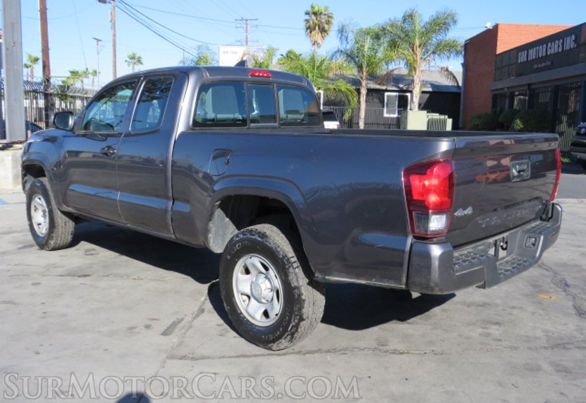 2018 Toyota Tacoma - Image 7