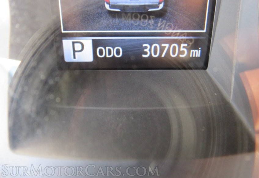 2018 Toyota Tacoma - Image 29