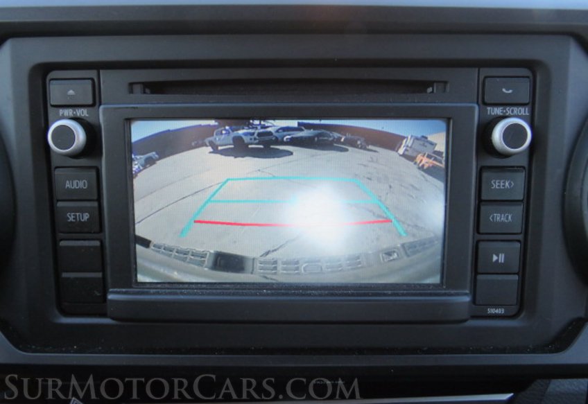 2018 Toyota Tacoma - Image 32