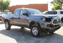 2018 Toyota Tacoma - Image 4