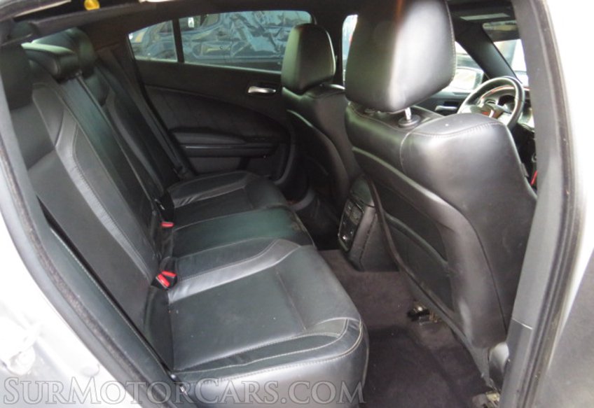 2018 Dodge Charger - Image 28