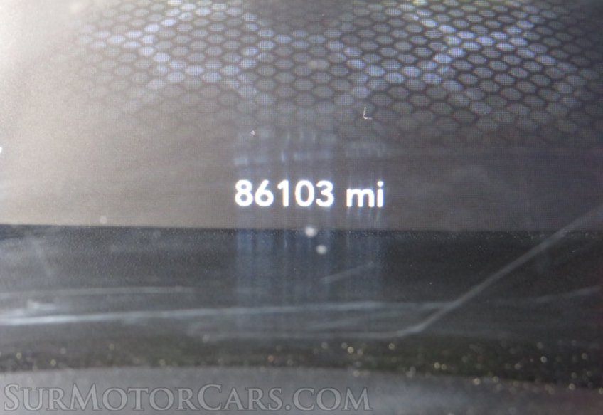 2018 Dodge Charger - Image 30